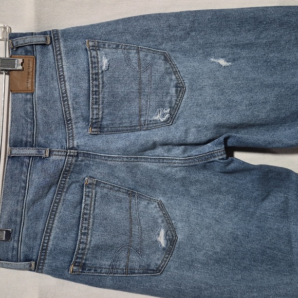 American Eagle Ripped - Picture 3 of 6